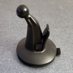 Garmin DEZL Trucking GPS Navigation Window Dashboard Suction Mount Holder